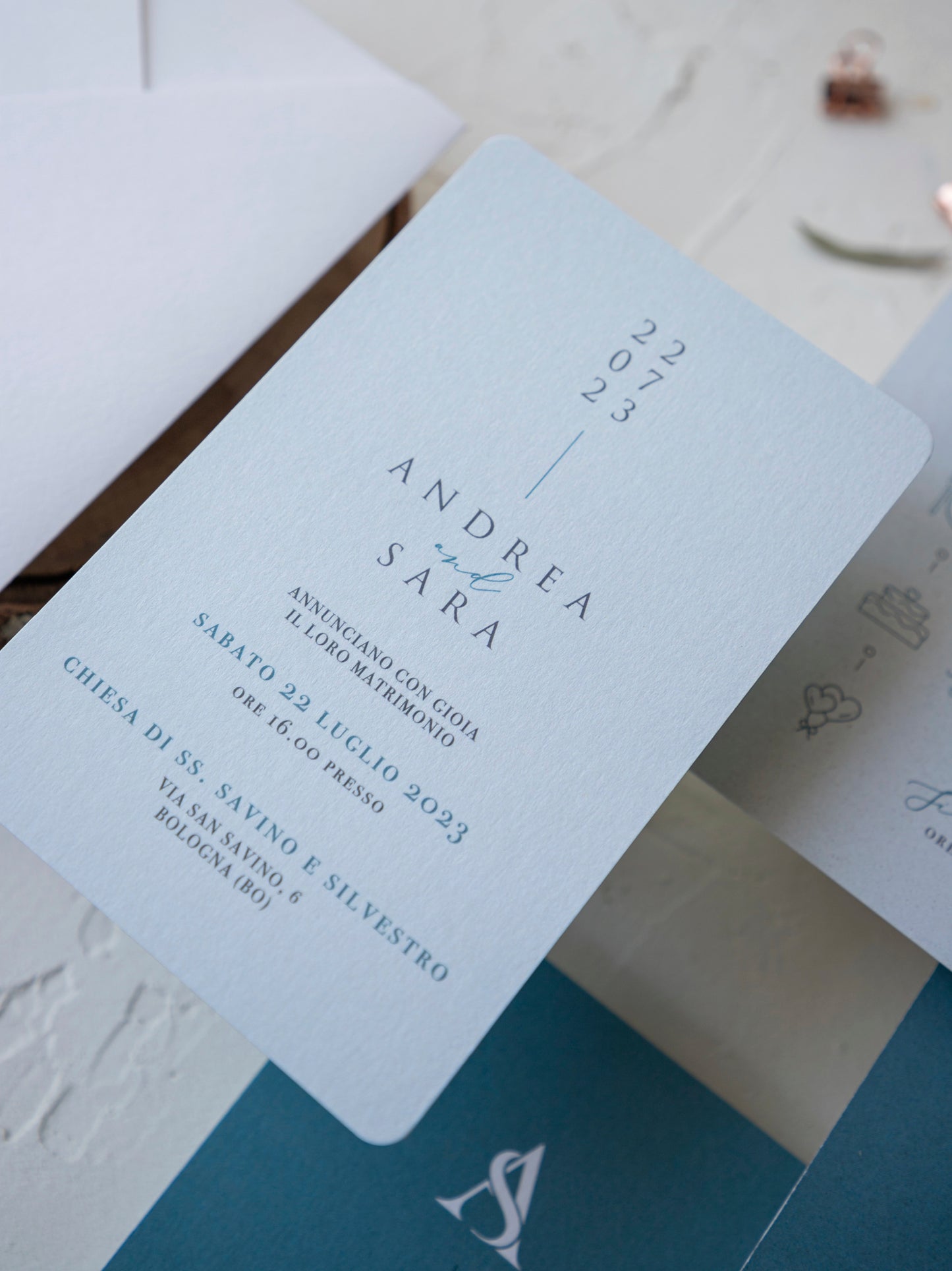 Minimal | Blue Dusty