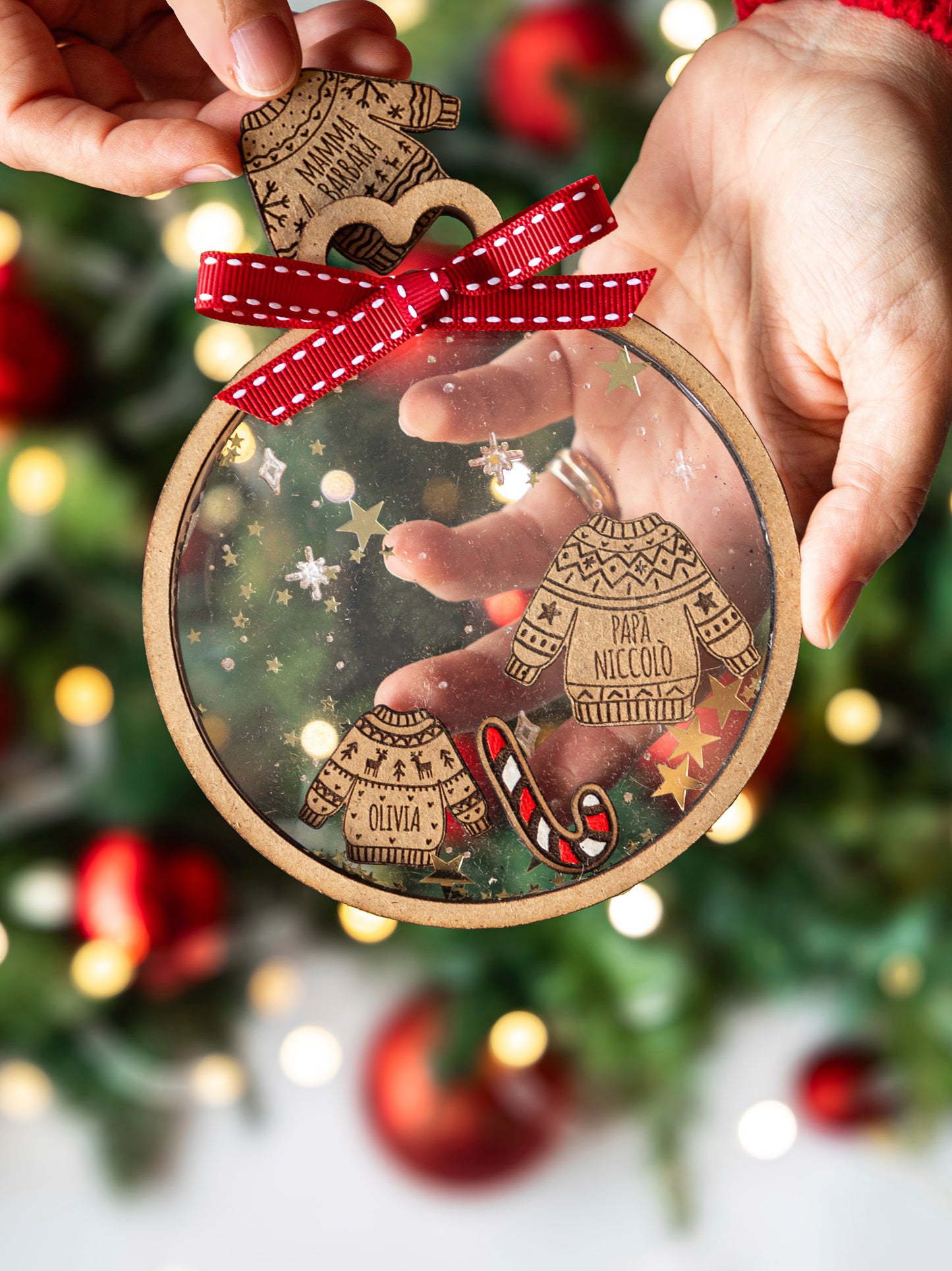 Palla di Natale con mini maglioncini personalizzati