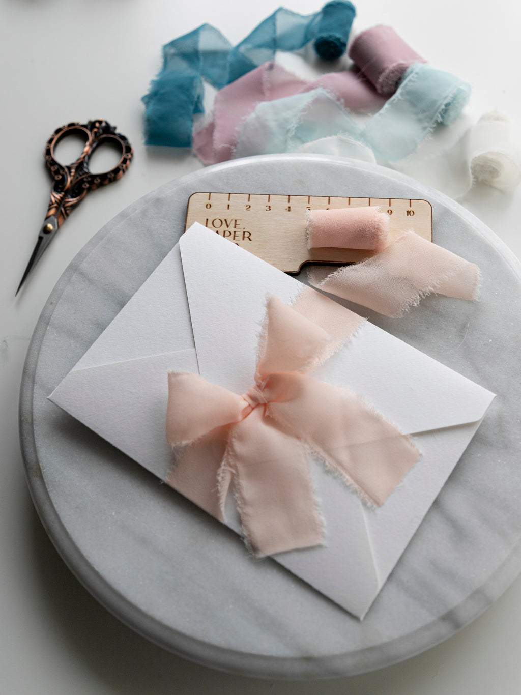 Nastro chiffon sfrangiato per partecipazioni | Pack 5